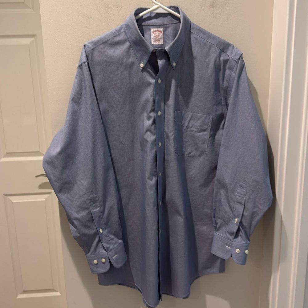 Brooks Brothers Blue Button Down Shirt Houndstooth pattern size 15 1/2-2/3